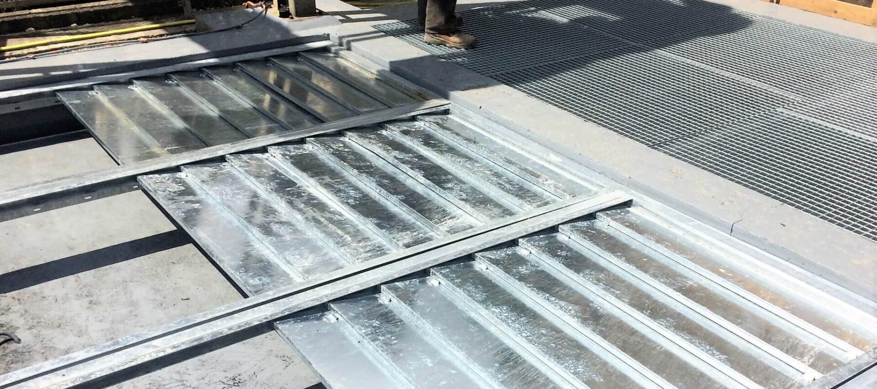 Detail des volets coupe feu EXTICOV sur la fosse de retentention transformateur EDF