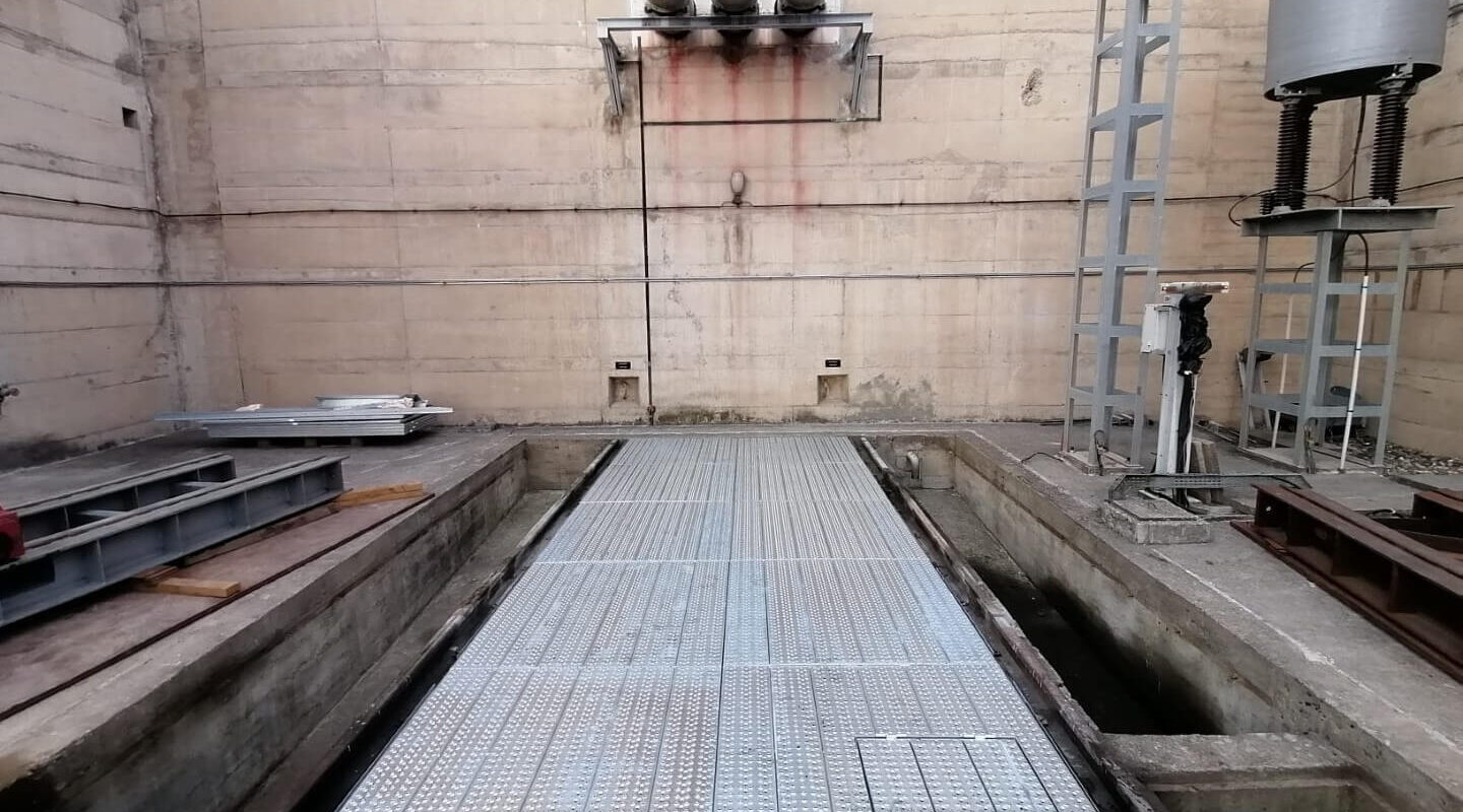 Installation dune couverture coupe feu LHD sur fosse a galets